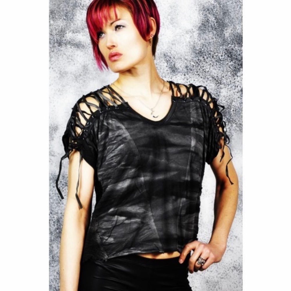 NWOT Oversized Lip Service Chaos Mesh Apocalyptic Olive Top - Picture 10 of 10